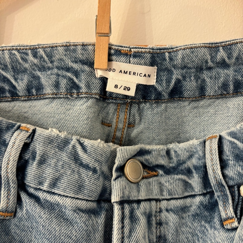 Good American Light Blue Distressed Straight Leg Jeans - Picture 6 of 7